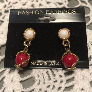 Vintage bead fashion earrings